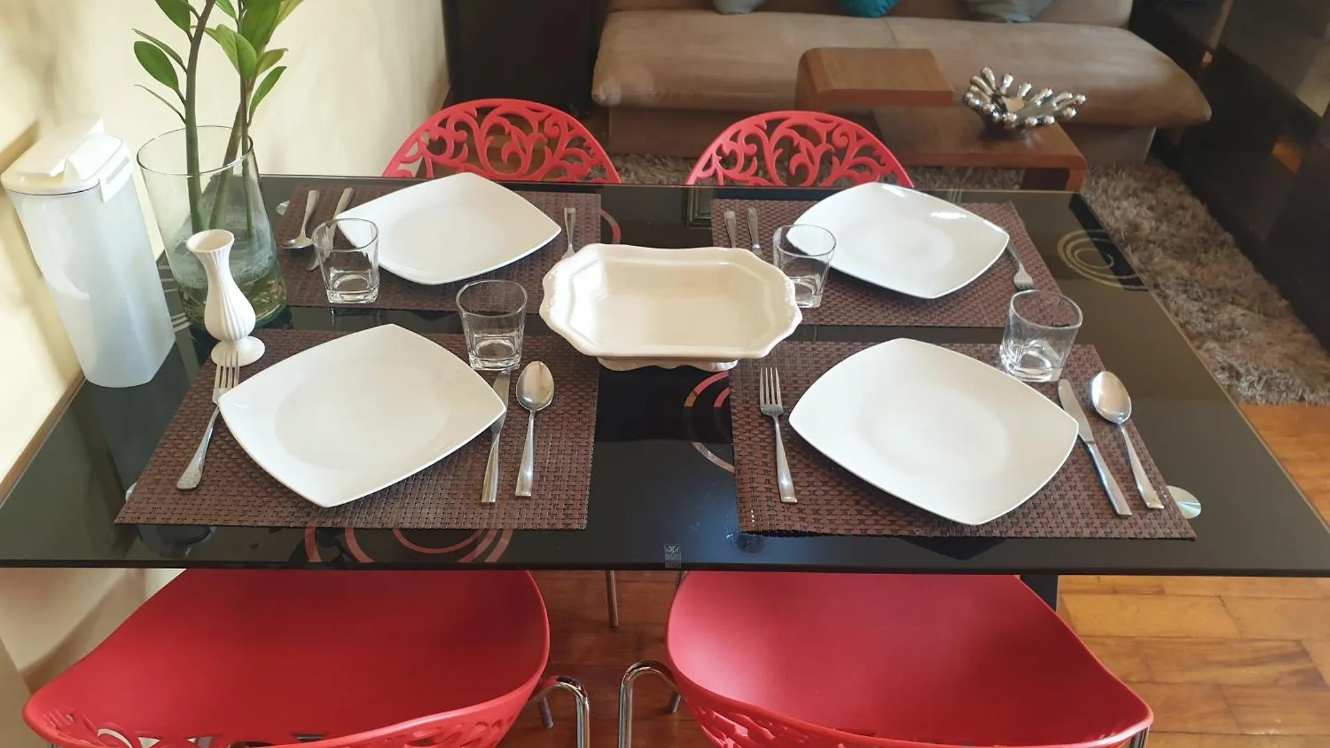 Greenbelt King Suite With Balcony At Mosaic Tower - Free Gym Pool Wifi & Washer + Manila